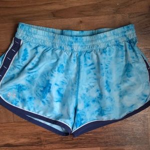 Under Armour shorts!!